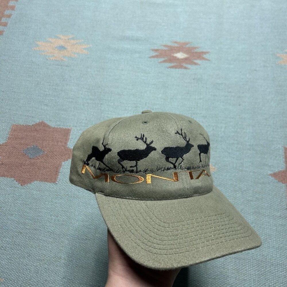 Vintage SnapBack hat cap Montana wraparound deer buck animal nature adjustable
